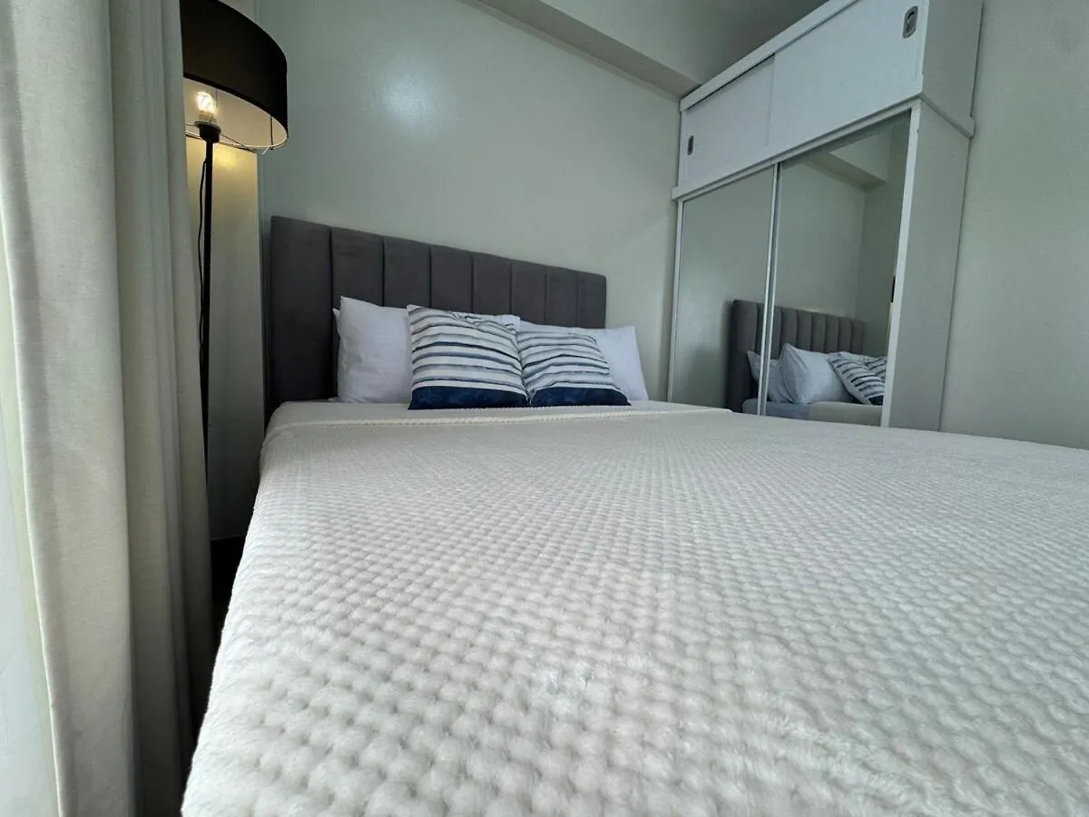 2Br Resort Type Condo W City View Sheridan Manila Apartment